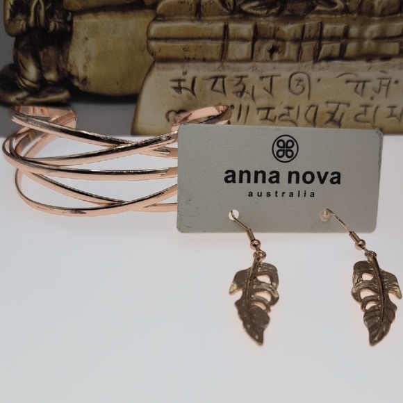 Anna Nova Rose Gold NWT Earrings Abd Boutique Minimalist Cuff Bracelet Bundle - Picture 3 of 5